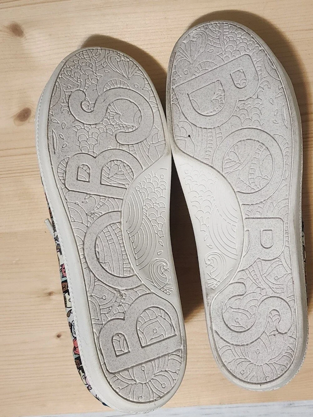 Skechers BOBS Beach Bingo Dog Print Sneakers